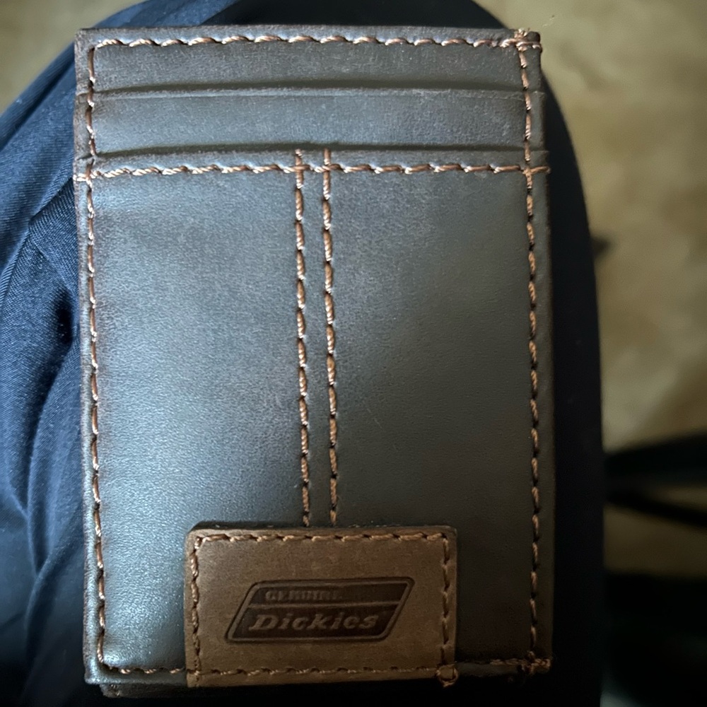 Dickies Brown Leather Card Holder Magnetic